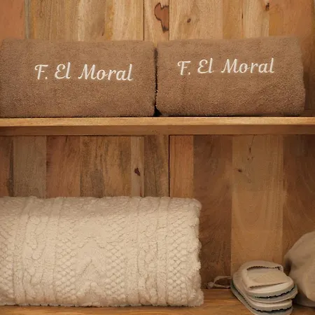 El Moral By Huskalia